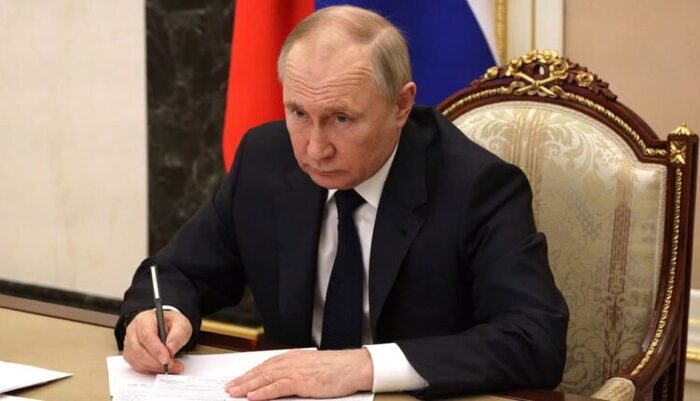 Путин подписал указ об освобождении представителя Генпрокуратуры РФ от функции уполномоченного в ЕСПЧ