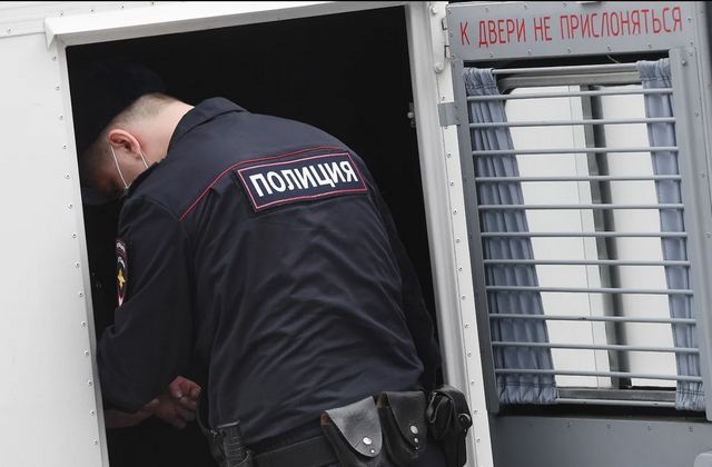 Суд отменил приговор взяточнику из Минобороны Пожидаеву несмотря на доказанные эпизоды многомиллионной коррупции