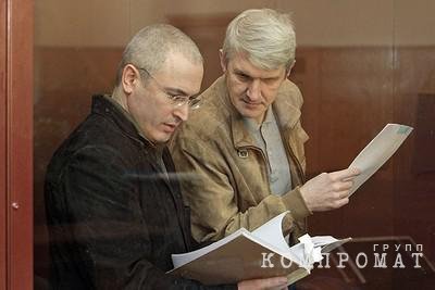 Суд конфисковал дома Ходорковского, Лебедева, Невзлина и других бывших топов ЮКОСа в коттеджном поселке на Рублевке за долги по налогам