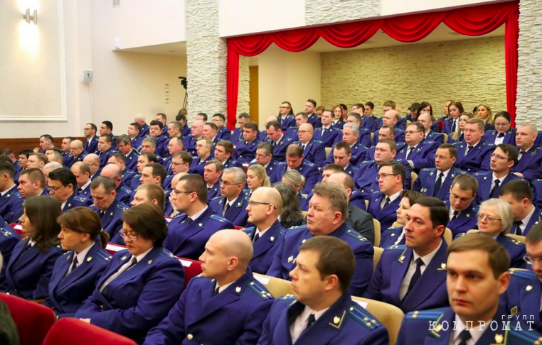 Свердловская прокуратура требует деньги «ОптМетТорг» и «Ферро». Бизнес заявил о фальсификациях, хищениях и давлении