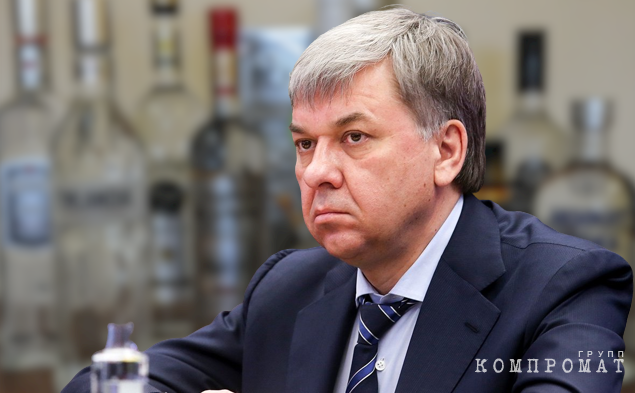 Как водочные повелители бегут из государства