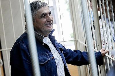 Деньги Захария Калашова для Карлеса Пучдемона.
