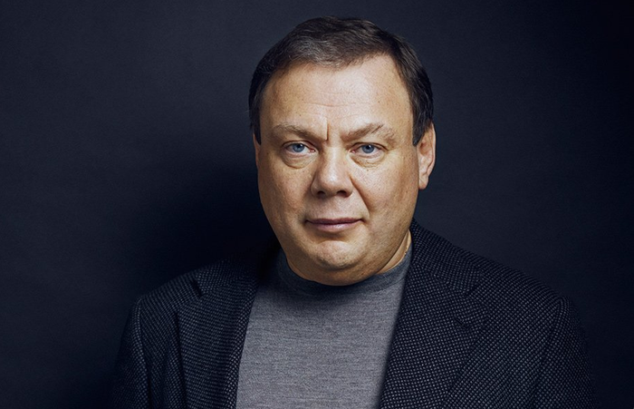От санаций к санкционным мерам. Михаил Фридман увяз – всему Альфа-Банку пропасть?