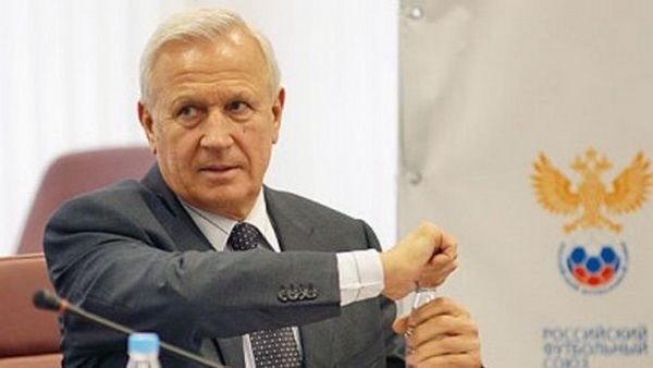 Резали бритвами и ножами. Кровь текла ручьями на асфальт