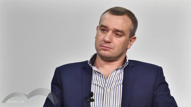 &laquo;Как майор ФСБ в тридцать лет мог заработать миллиардное состояние?&raquo;