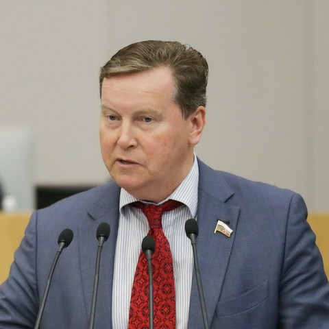 150 рублей заводу и 1500 &mdash; на карман: Почему люди обязаны переплачивать за ПЦР-испытания