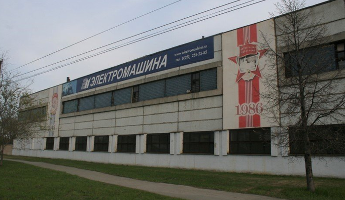 Представители &laquo;Электромашины&raquo; подозревают руководителей из УВЗ и &laquo;Ростеха&raquo; в выводе 347 миллионов. Владельцы акций объясняют свою невиновность планами выпуска техники для РЖД