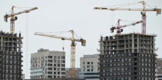 Смольный пытается отстранить инвестора от реконструкции Апраксина двора