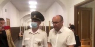 Бывший следователь СКР получил 4 года за попытку «отмазать» поставщика несовершеннолетних проституток для VIP-клиентов на Рублевке