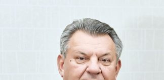 Кандидат на вылет из Италии в Россию перед уходом с поста директора Антипинского НПЗ по фальшивому протоколу выписал себе премию на $10 млн