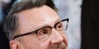 Клип Шнура о губернаторе Беглове за два дня посмотрели более миллиона пользователей Youtube