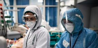 Комздраву Петербурга напомнили о коллапсе в медсфере