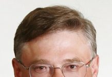 Александр Абрамов