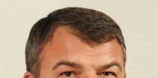 Анатолий Сердюков