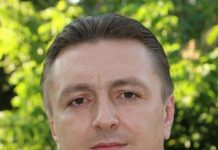 Андрей Кулаков