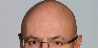 Дмитрий Чернышенко