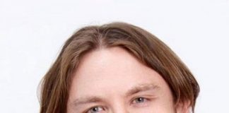Евгений Савельев