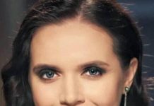 Янина Соколова