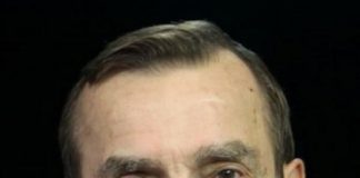 Лев Пономарев
