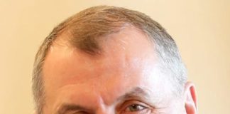 Владимир Константинов