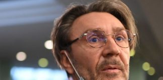 Шнуров остался верен своим взглядам: почему музыкант покинул RTVIМ