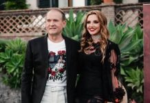 Дворец и золотой вагон Виктора Медведчука.