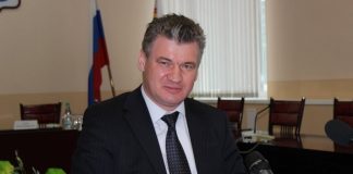 Экс-глава Биробиджана для освоения 44,7 млн руб. незаконно передал участок детсада под стройку и приказал провести аукцион по выкупу недостроя