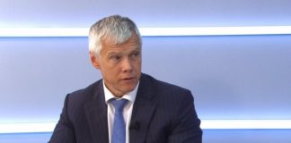 Валера Голден Гартунг. Омандаченный «патриот» спалился на золотом паспорте Кипра