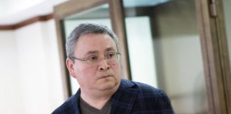 Нужно не инкриминировать, а благодарить