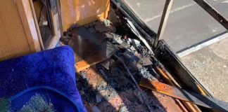 В Иркутске школьник сжигал тетрадь с двойкой и чуть не спалил соседей
