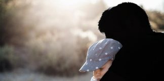 В Красноярске выявили 20 фейковых отцов-иностранцев