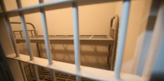 Жителю Бурятии, убившему двух человек в Международный женский день, дали 17 лет «строгача»