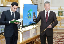 Алтын Асыр – сотовая кормушка туркменского терана