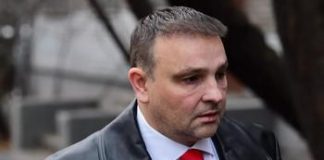 Вадим Лялин за €2,26 млн предлагал признаться.