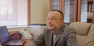 Главу аэропорта Магнитогорска уличили в получении за счет предприятия премий на 2 млн руб. и авиабилетов для себя и родственников
