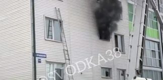 На пожаре в микрорайоне Ершовский в Иркутске спасли 6 детей