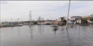 В Нижнеудинске затопило центр города