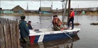 В посёлке Залари из-за подъёма речки может затопить семь домов