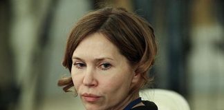 Без матери никуда