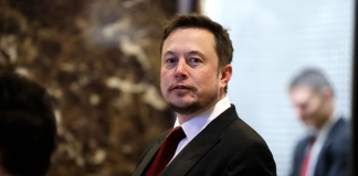 SpaceX заплатила $250 тыс., чтоб утаить интимные посягательства Илона Маска к бывшей бортпроводнице