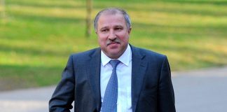 Человек Сечина, бывший президент «Роснефти» формально обладает «яхтой Владимира Путина» «Шахерезада» за $700 млн и лодкой Керимова Amadea за $300 млн