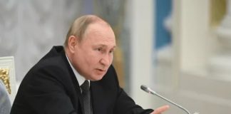 Владимир Путин сообщил, что Российскую Федерацию нереально выжать из глобальной экономической системы