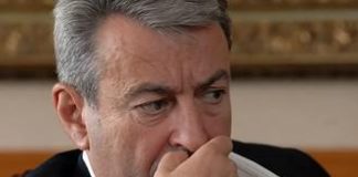 Чигиринские бранятся — только обкешиваются.