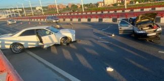 На Академическом мосту в ДТП погибла иркутянка