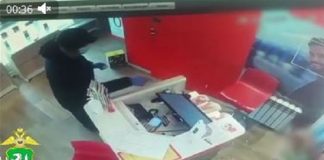 Полиция Томска раскрыла инсценировку поджога в салоне сотовой связи