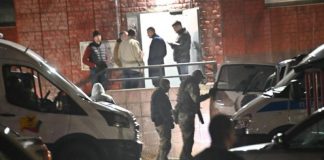 В Чите вооружённый отец шесть часов удерживал ребёнка