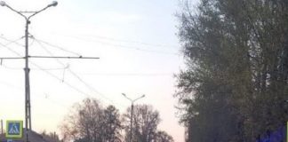 В Томске иномарка наехала на коляску с 7-месячным ребёнком