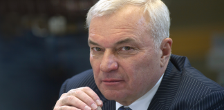 Металлург не в офшоре: собственник ММК Виктор Рашников и под санкционными мерами пробует сохранить судно и личную сверхприбыль