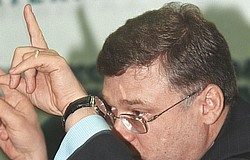 Превращение в ферзя // Как Александр Абрамов стал миллиардером
