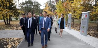 Глава региона Шумков в противоборстве с «заветренными сосисками»